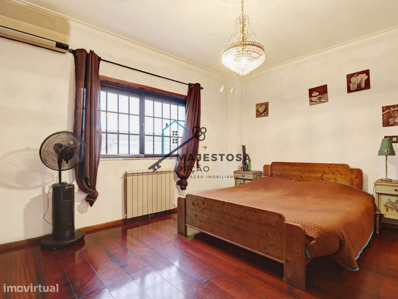 Moradia T5 com Piscina na Rua Padre Cruz, Maximinos-13