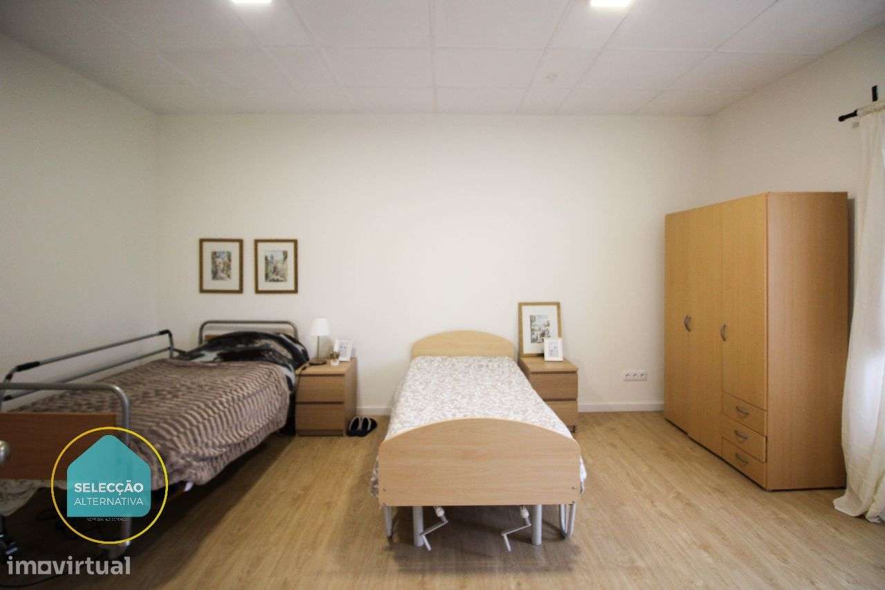 Cedência de negócio Alojamento Sénior-18