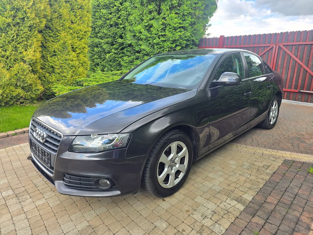 Audi A4 B8 2.0 TFSI Attraction 2008