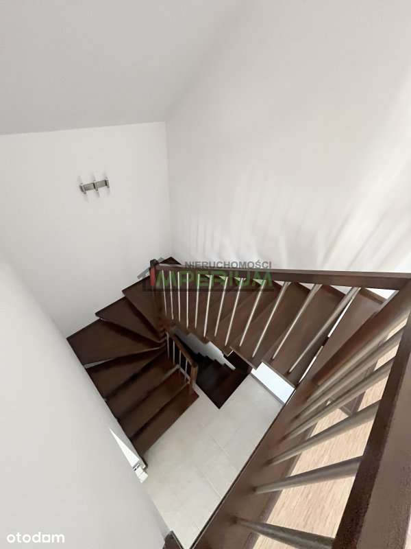 Dom 240 m2 w centrum Chełmca-11