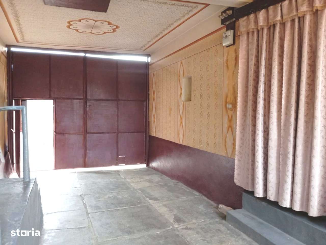 Casa de vanzare in satul Paulian, comuna Buteni-11