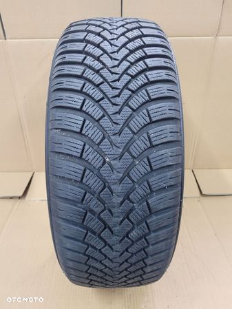 225/55 R18 Falken Eurowinter HS01 SUV 102V 2020ROK 7,7MM - 1