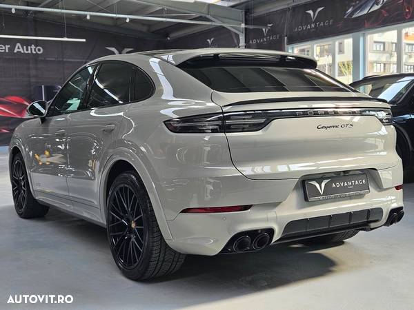 Porsche Cayenne Coupe GTS Tiptronic S - 5