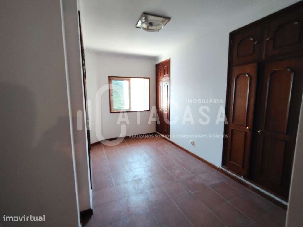Moradia Isolada Térrea T4 para venda na Vista Alegre - Ílhavo-17