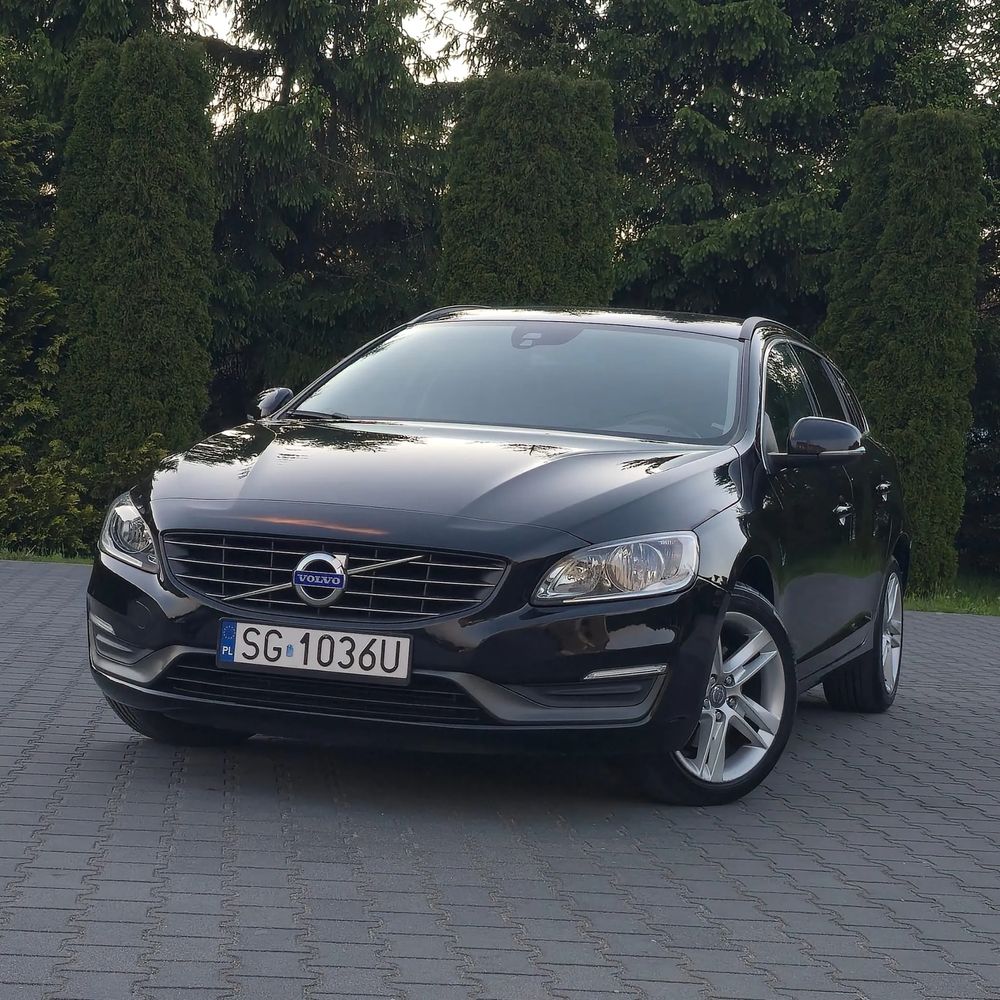 Volvo V60 I D4 Momentum 2014