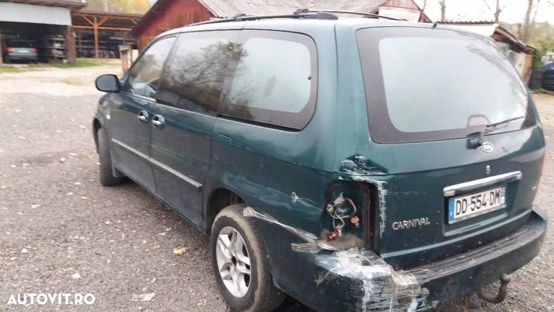 Motor + Cutie Viteze KIA Carnival 2.9 CRDI An 2005 Avariat - 2