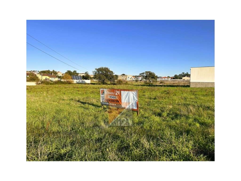Terreno para Construção com 4.559 m² - Aldeia da Lagoa, Leiria (Zon...-0