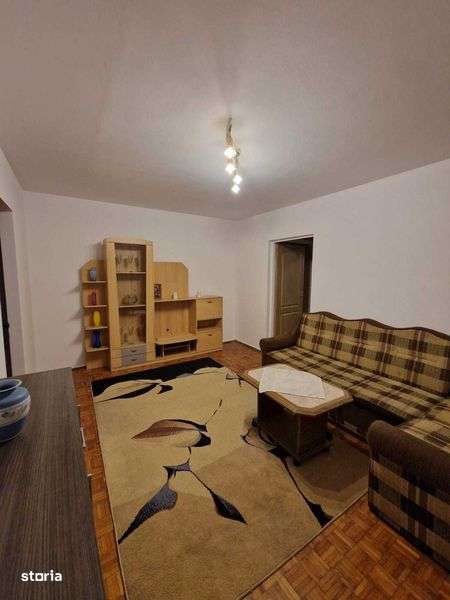 Inchiriez apartament 2 camere - Terezian - Imagine principală: 2/7