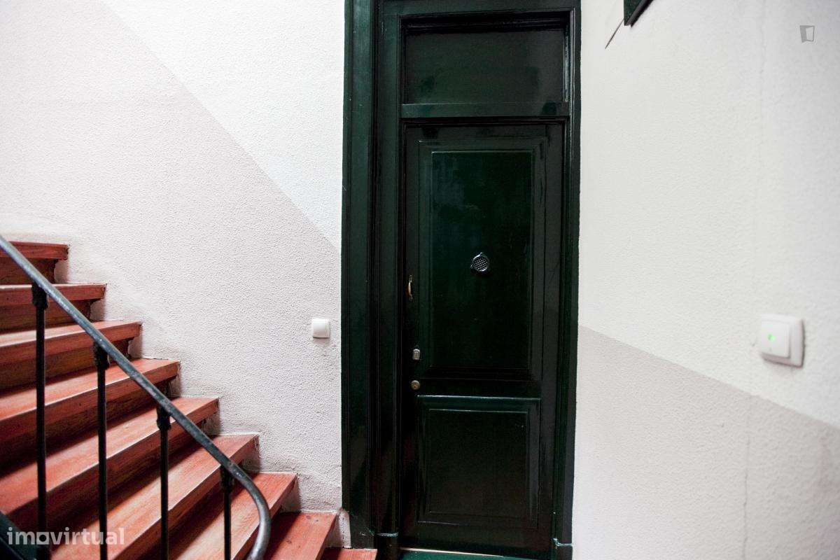 Quarto - localizado em Arroios Lisbon - Grande imagem: 4/10