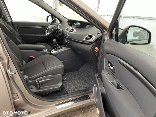 Renault Scenic TCe 130 Dynamique - 19