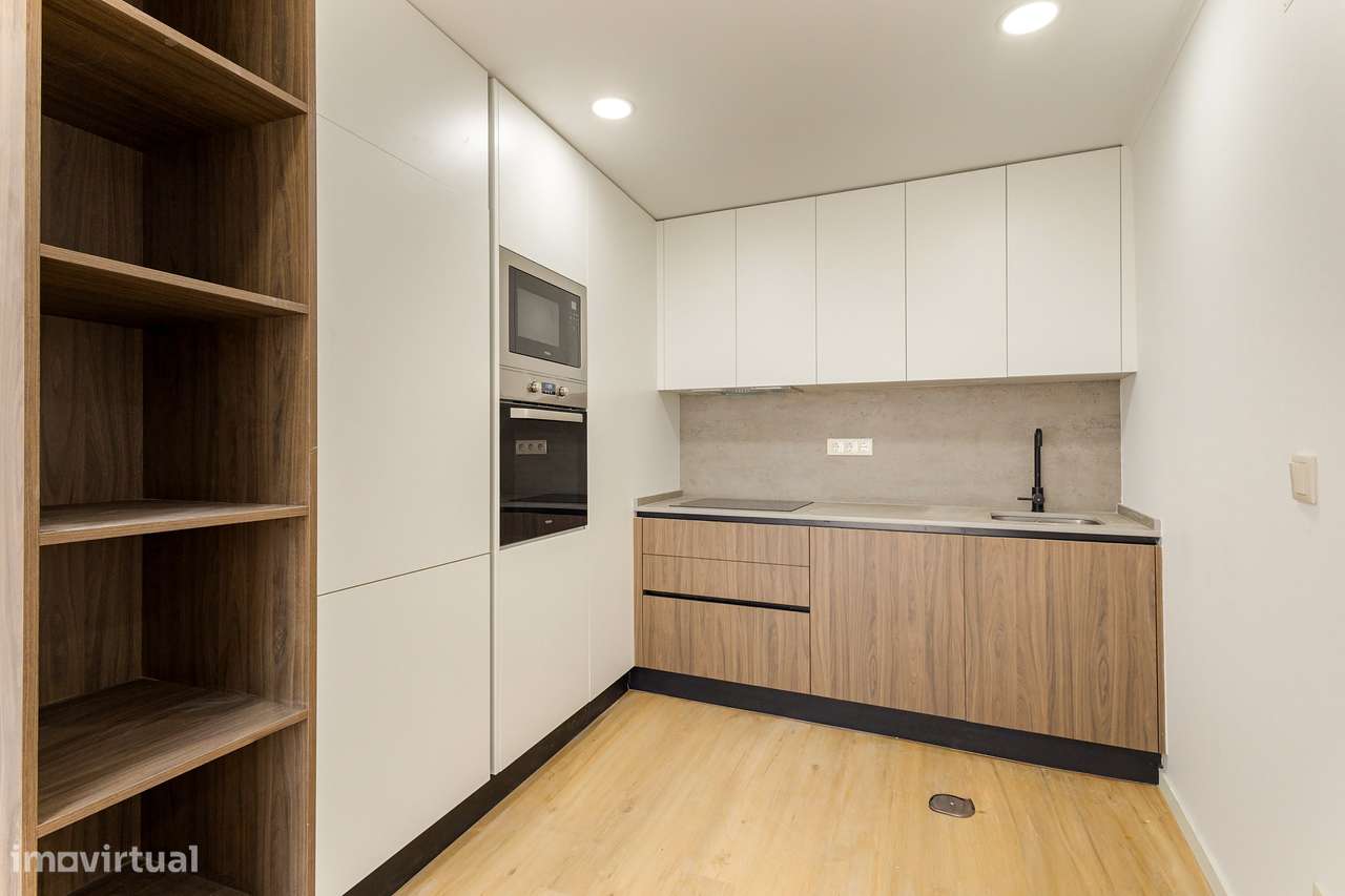 Moradia T1  totalmente renovada | Nova Construção-5
