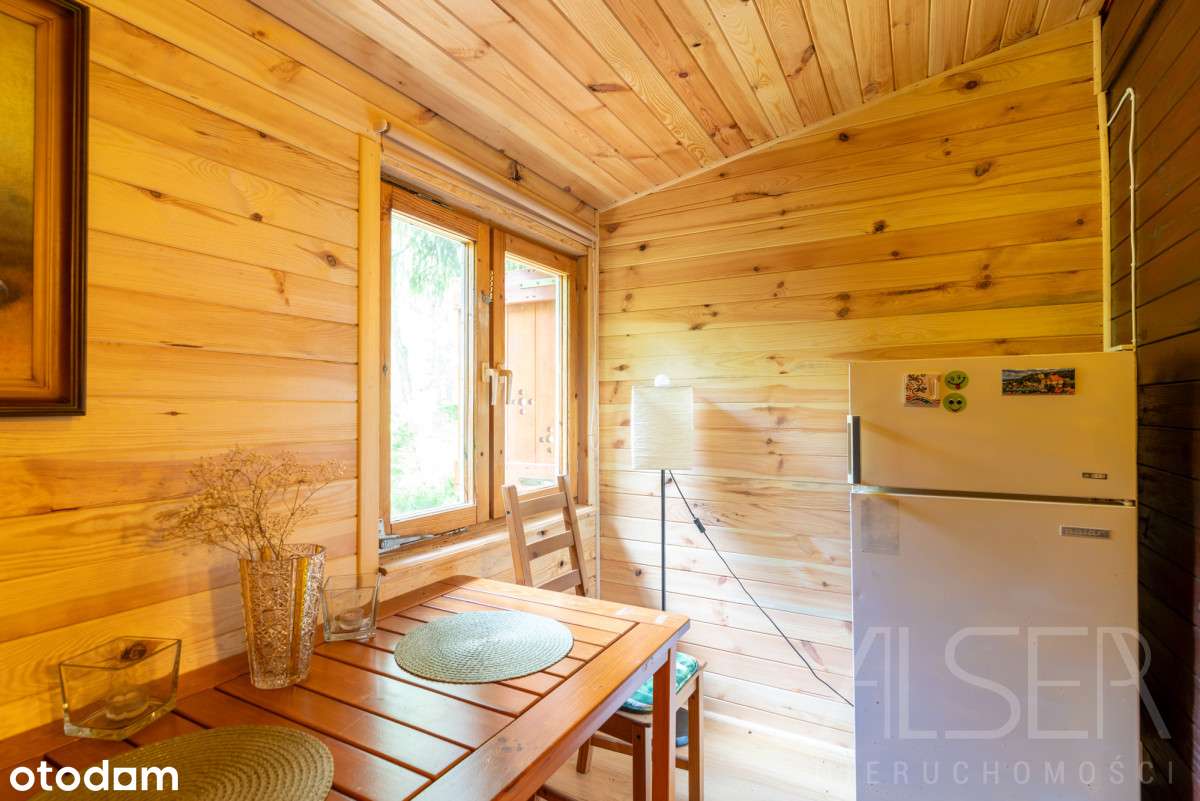 Drewniany dom z garażem na działce 2000 m2 - Pełny obrazek: 4/20