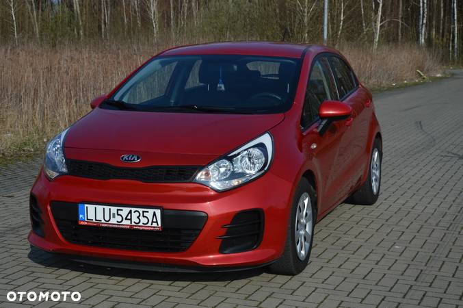 Kia Rio - 1