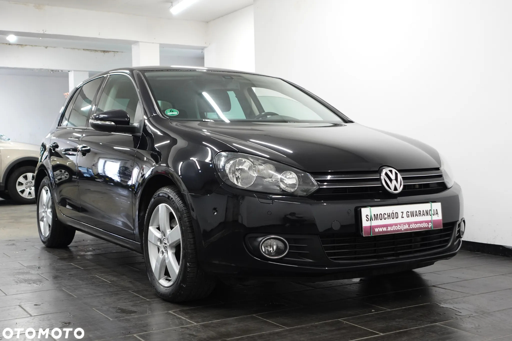 Volkswagen Golf 1.6 TDI DPF BlueMotion Technology Comfortline - 13