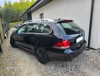 Volkswagen Golf 1.6 TDI DPF Highline - 3