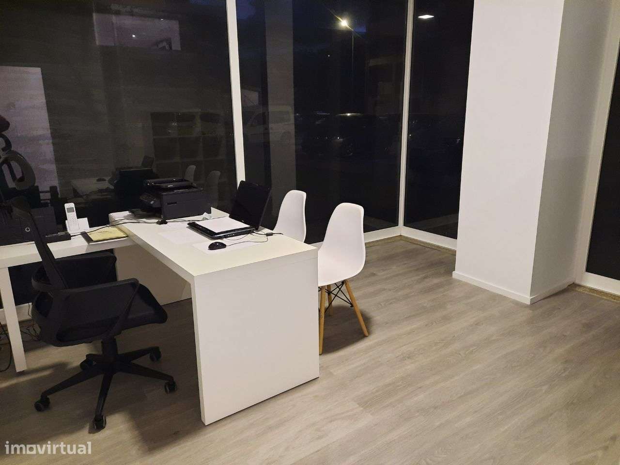 Arrenda-se escritório coWorking Lamaçães - Grande imagem: 4/8