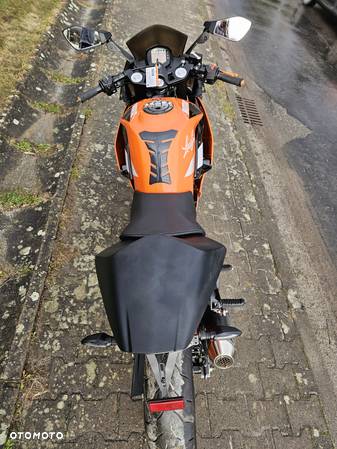 KTM RC 125 - 5