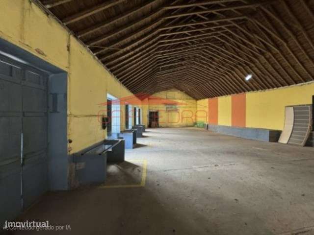 Prédio ideal habitação no presente armazém e oficina - Grande imagem: 3/6