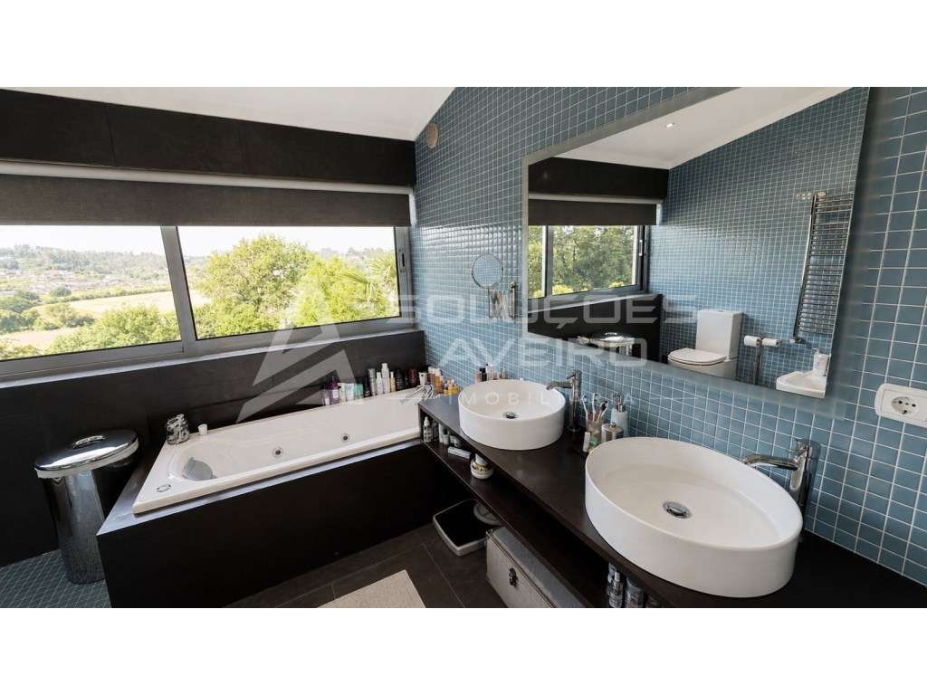 Moradia T3 de Luxo com Piscina em Águeda!-16