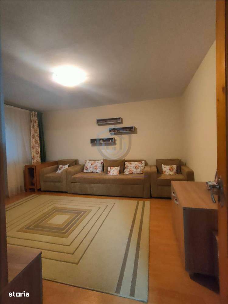Apartament cu 3 camere, decomandat, zona Nufarul - Imagine principală: 1/12