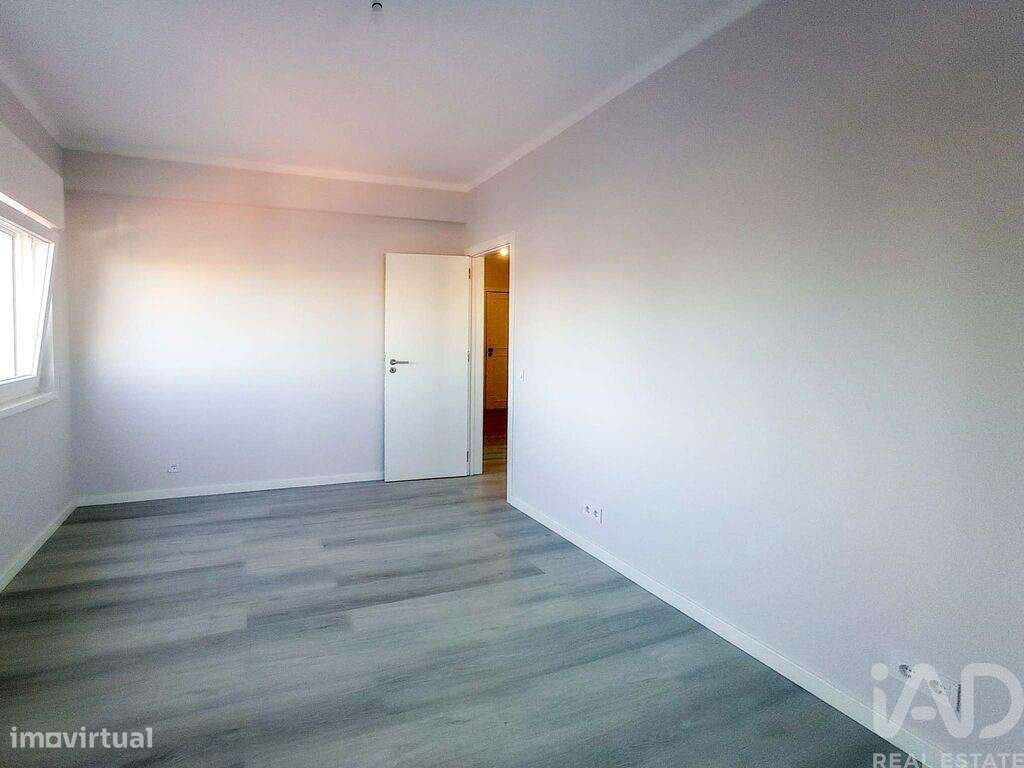 Apartamento T3 em Portimão de 101,5 m2 - Grande imagem: 3/16
