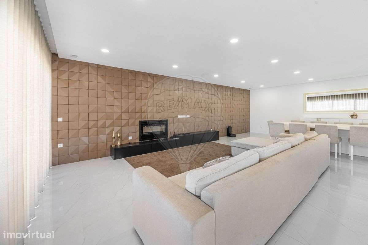 Moradia T4 para venda - Grande imagem: 5/48