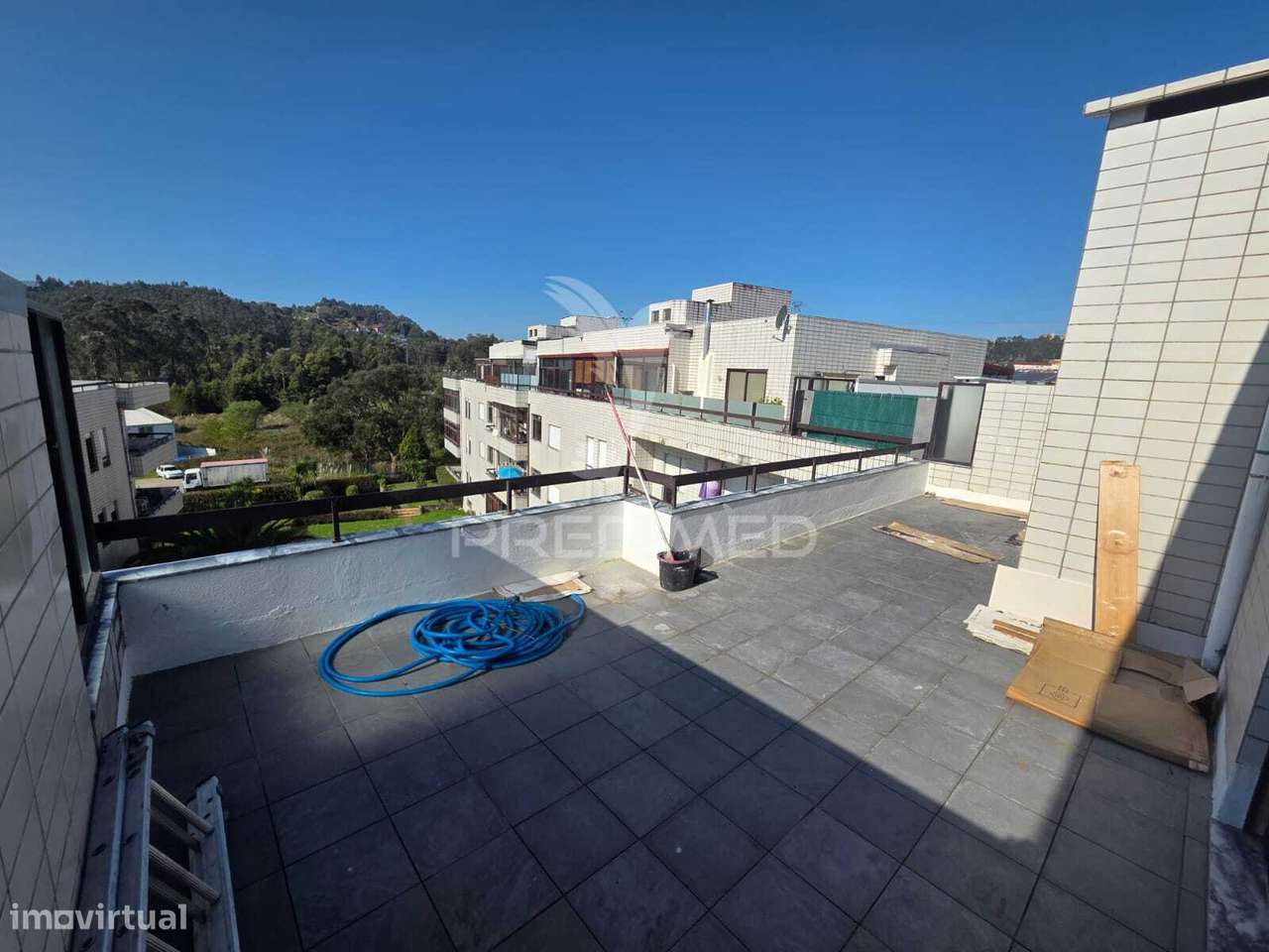 T2 Recuado em Vilar de Andorinho - Grande imagem: 3/25