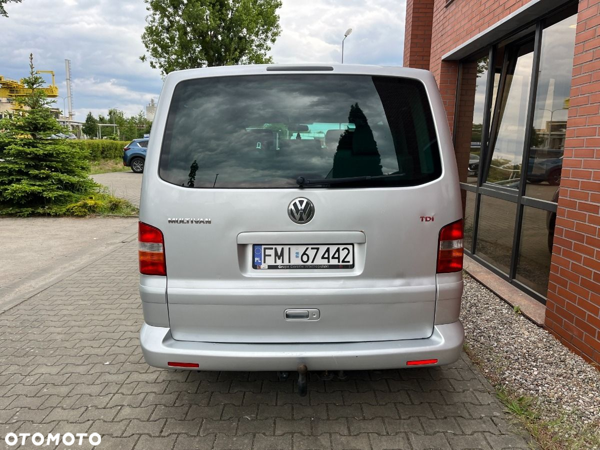 Volkswagen Multivan - 6
