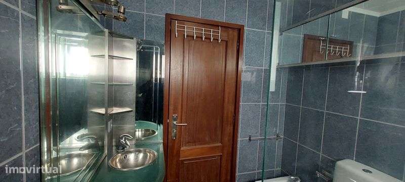 T2 com lugar de garagem - Grande imagem: 5/7