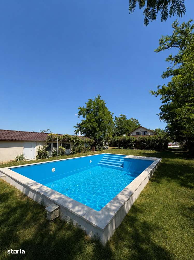 Casa superba de vacanta! 2000mp curte+piscina incalzita! Livada!-0