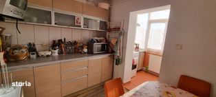 Apartament 3 camere c.f.1/dec Tudor Vladimirescu 68000euro