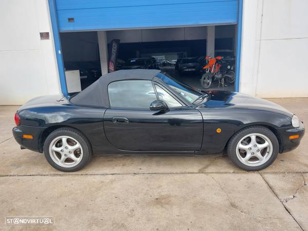 Mazda MX-5 1.8 16V Serie Especial - 22