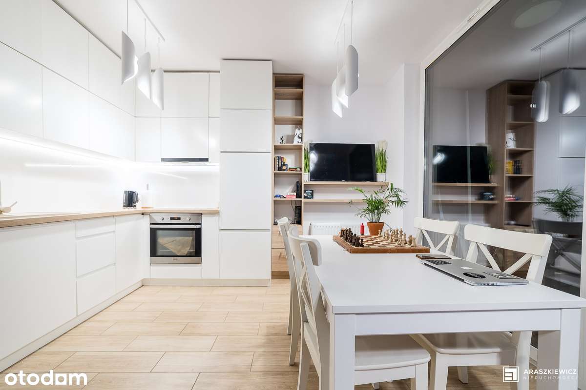 NOWOCZESNA, jasna kawalerka z loggią przy ul. Studziennej 7 w Poznaniu - Pełny obrazek: 4/20