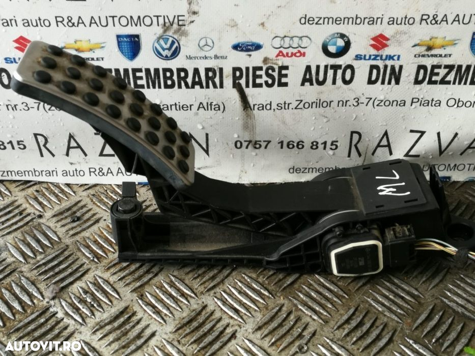 Pedala acceleratie Mercedes ML w164 mortor 320cdi 3.0 v6 volan stanga - 2