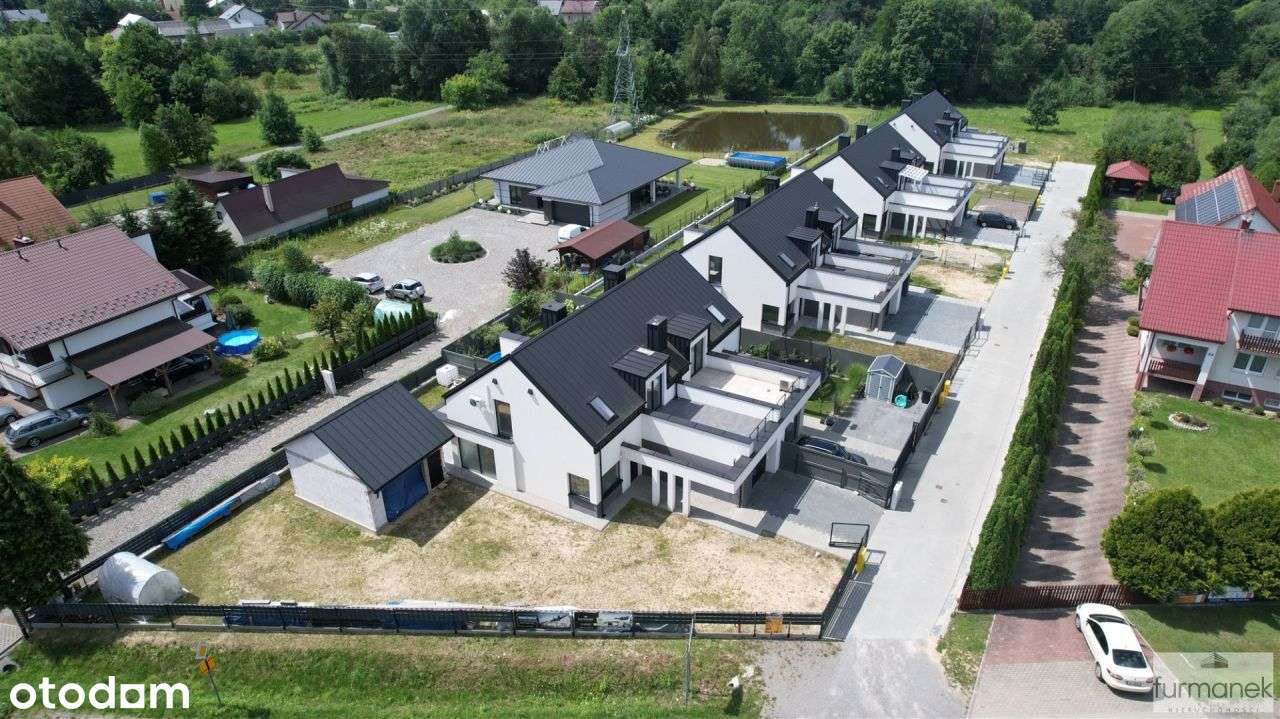 Nowoczesny dom jednorodzinny na nowym osiedlu-3