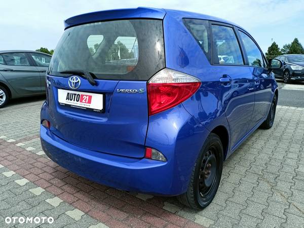 Toyota Verso S 1.33 Premium - 9