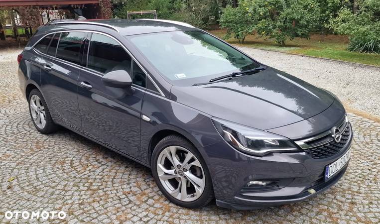 Opel Astra 1.6 CDTI DPF ecoFLEX Sports TourerStart/Stop Style - 2