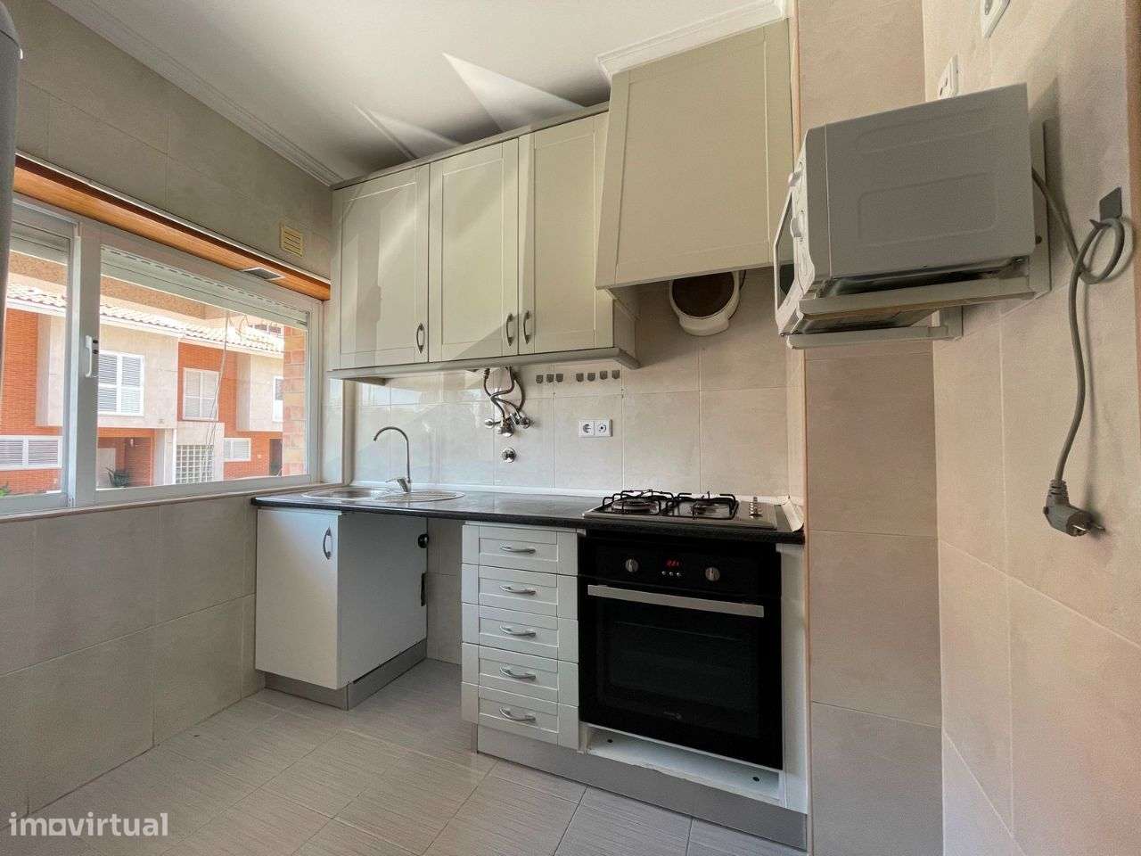 Apartamento T2 com arrumo – Esgueira - Grande imagem: 5/15