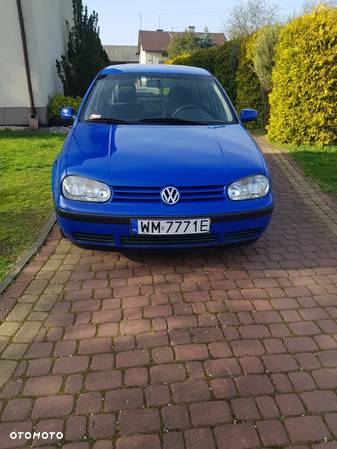 Volkswagen Golf IV 1.6 Basis - 1