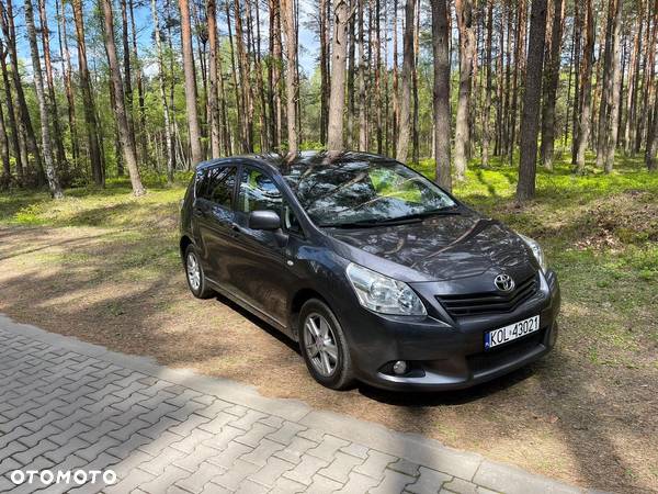 Toyota Verso 1.6 Premium - 2