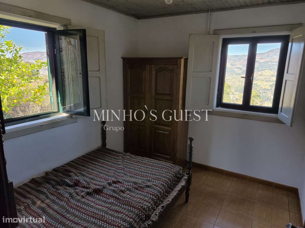 Moradia V4 Rústica com vistas para a Montanha - Ponte da Barca, Viana - Grande imagem: 5/39