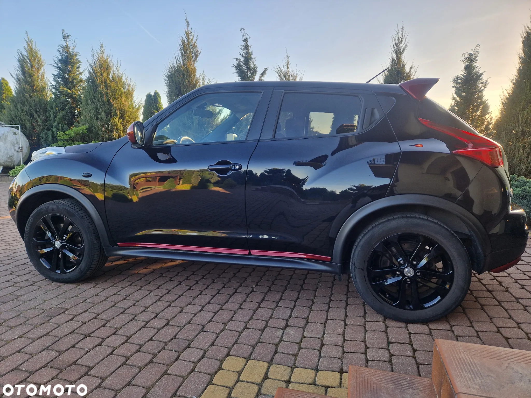 Nissan Juke 1.6 T Tekna 4x4 - 26