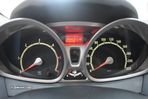 Ford Fiesta 1.4 TDCi Titanium - 29