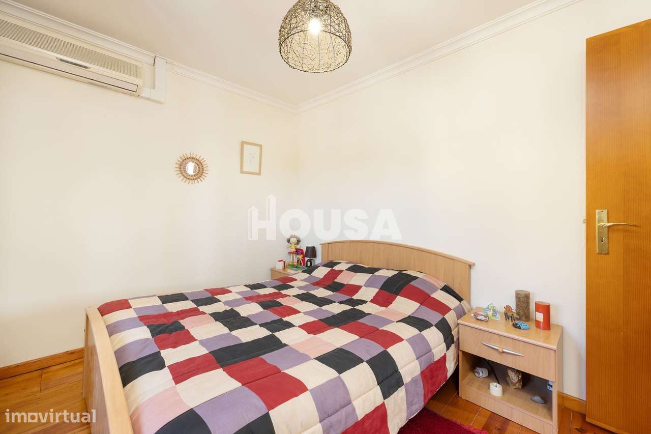 Moradia T3 com terreno de 2.157 m² – Raposeira, Colmeias | Leiria-12