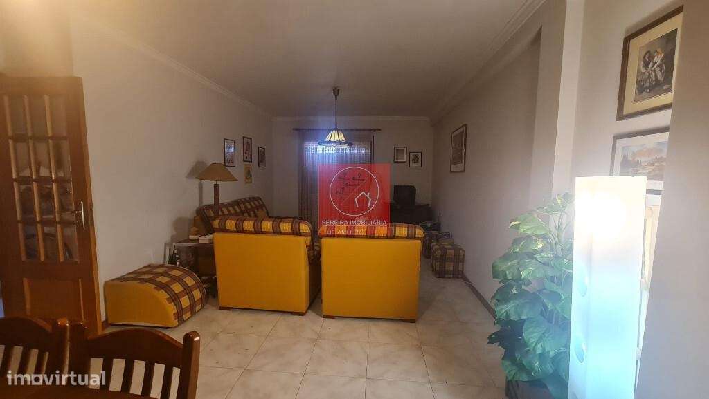 APT-T2-À VENDA | AMOROSA-5
