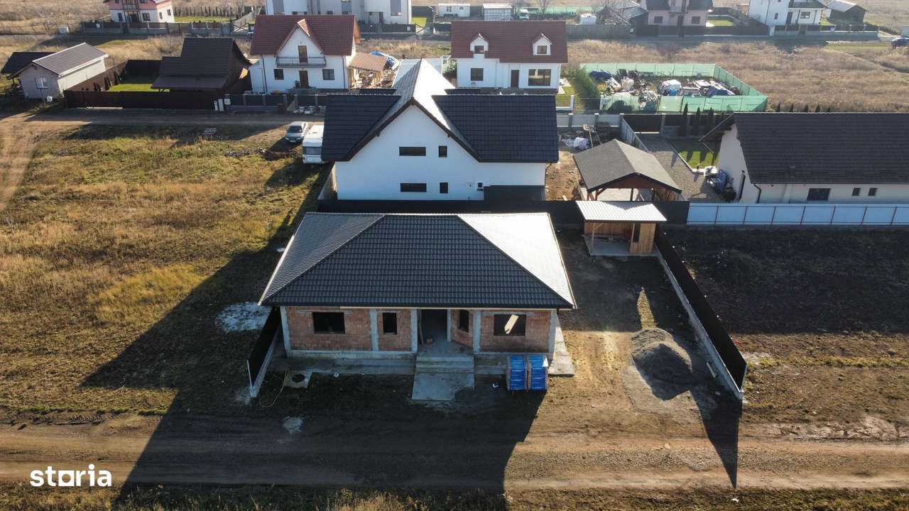 Casă pe parter de vânzare în Cartier Izvor - Imagine principală: 3/7