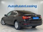 Skoda Superb 2.0 TDI DSG Ambition - 4