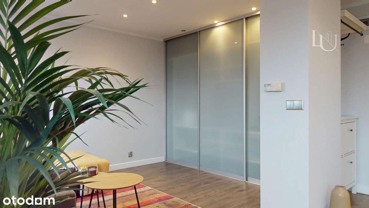 33m2|przy Politechnice| ogrodzony teren| Królewska-11