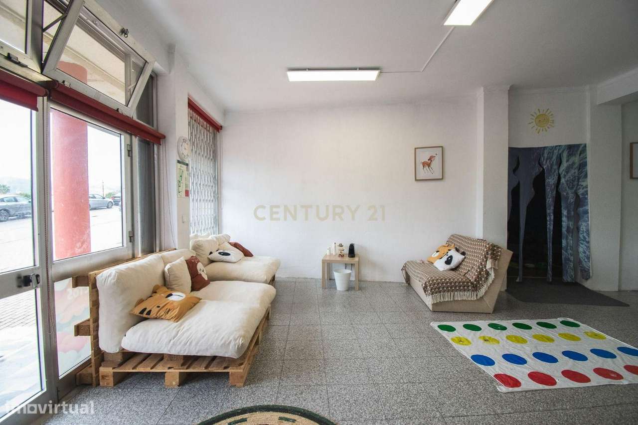 Trespasse – Espaço para Festas Infantis Pronto a Funcionar - Grande imagem: 5/13