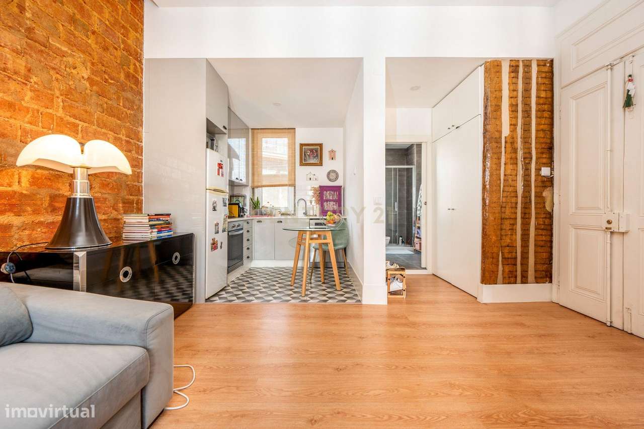T2 Renovado em Alcântara | Lisboa-6